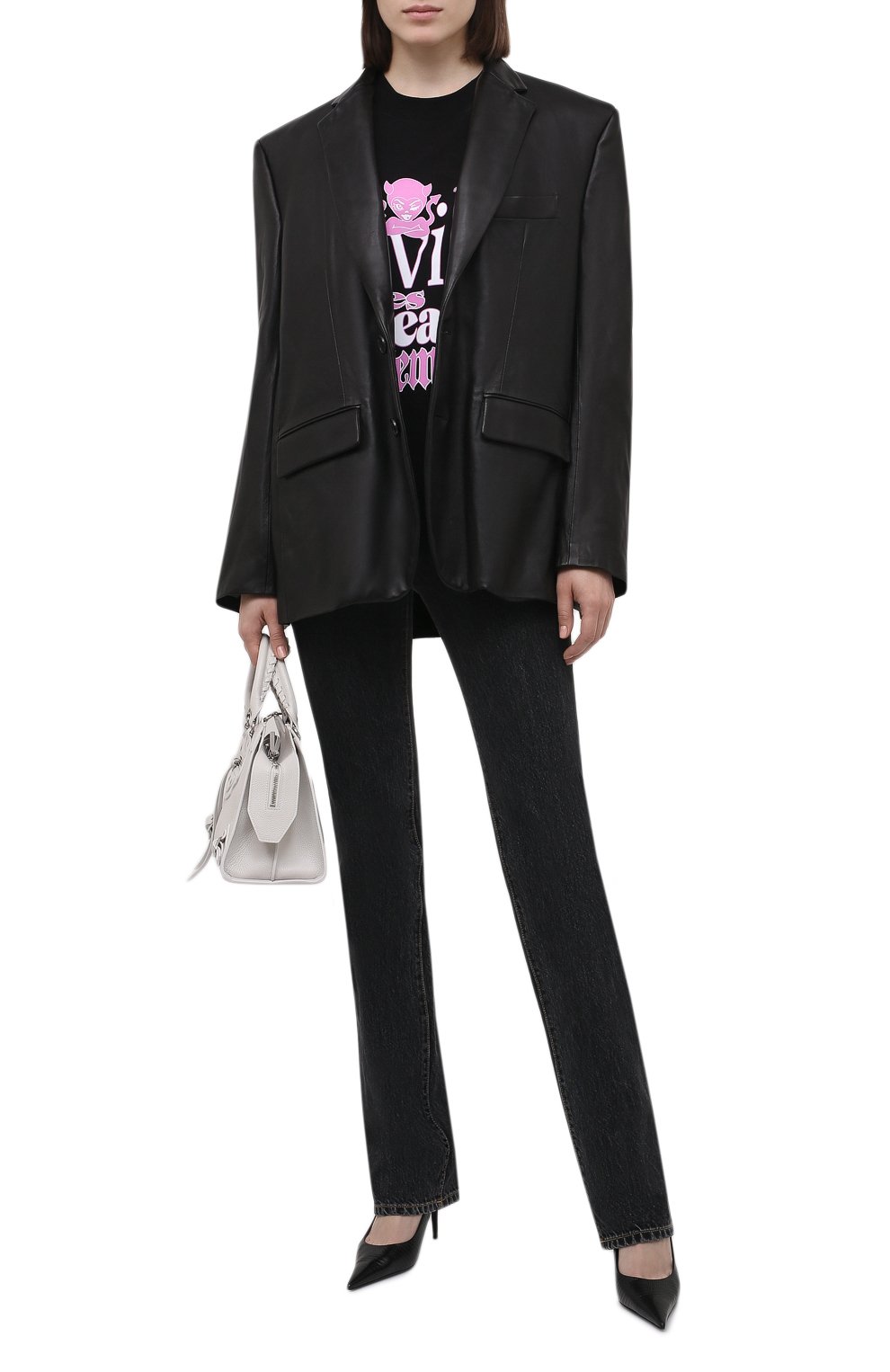 Хлопковая футболка VETEMENTS черного цвета по цене 35250 руб., арт. UE52TR180B 1611/W, фото 2 Хлопковая футболка VETEMENTS, арт. UE52TR180B 1611/W, фото 2