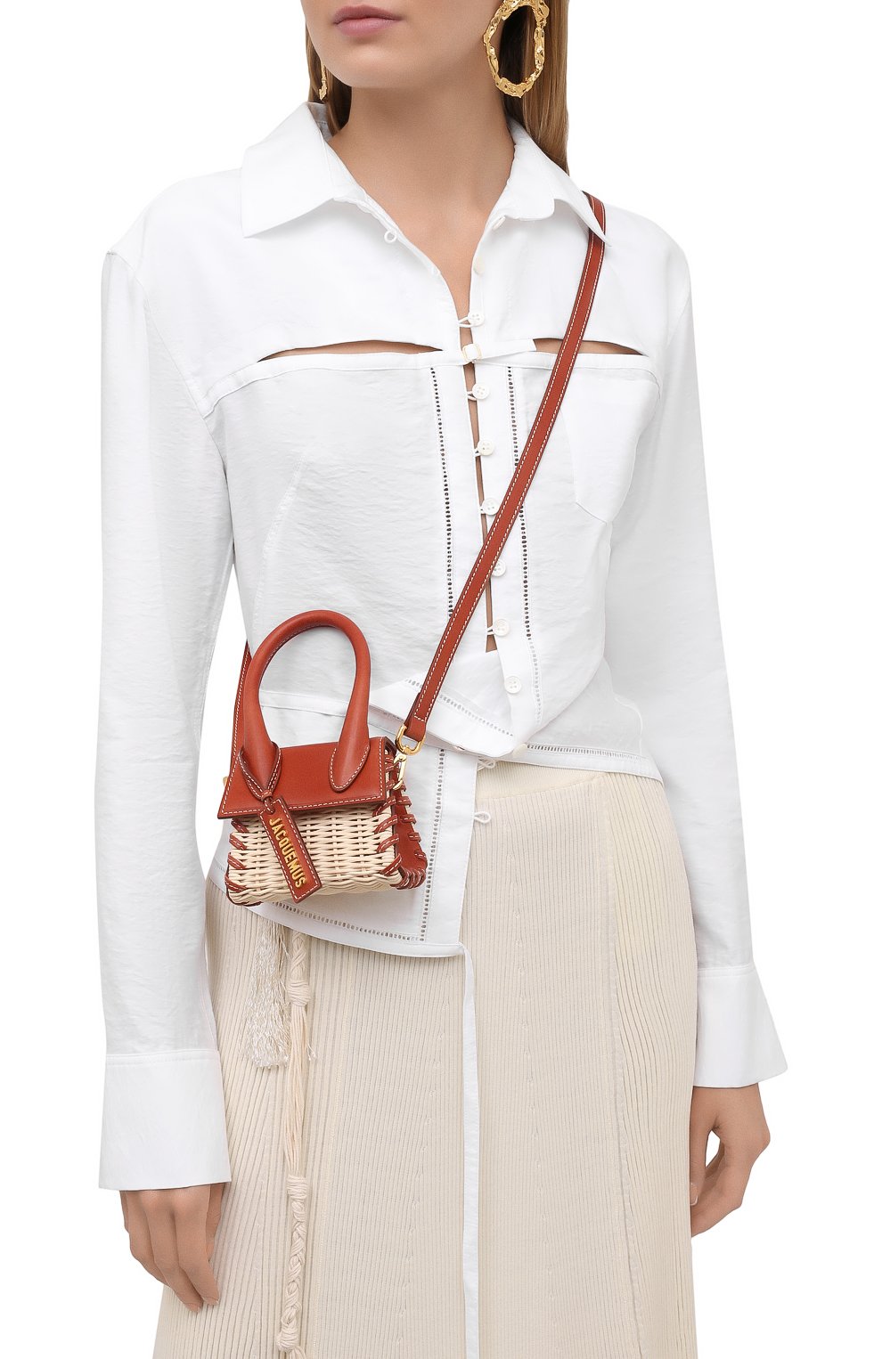 Сумка le chiquito mini JACQUEMUS оранжевого цвета по цене 83350 руб., арт. 211BA01/303490, фото 5 Сумка le chiquito mini JACQUEMUS, арт. 211BA01/303490, фото 5