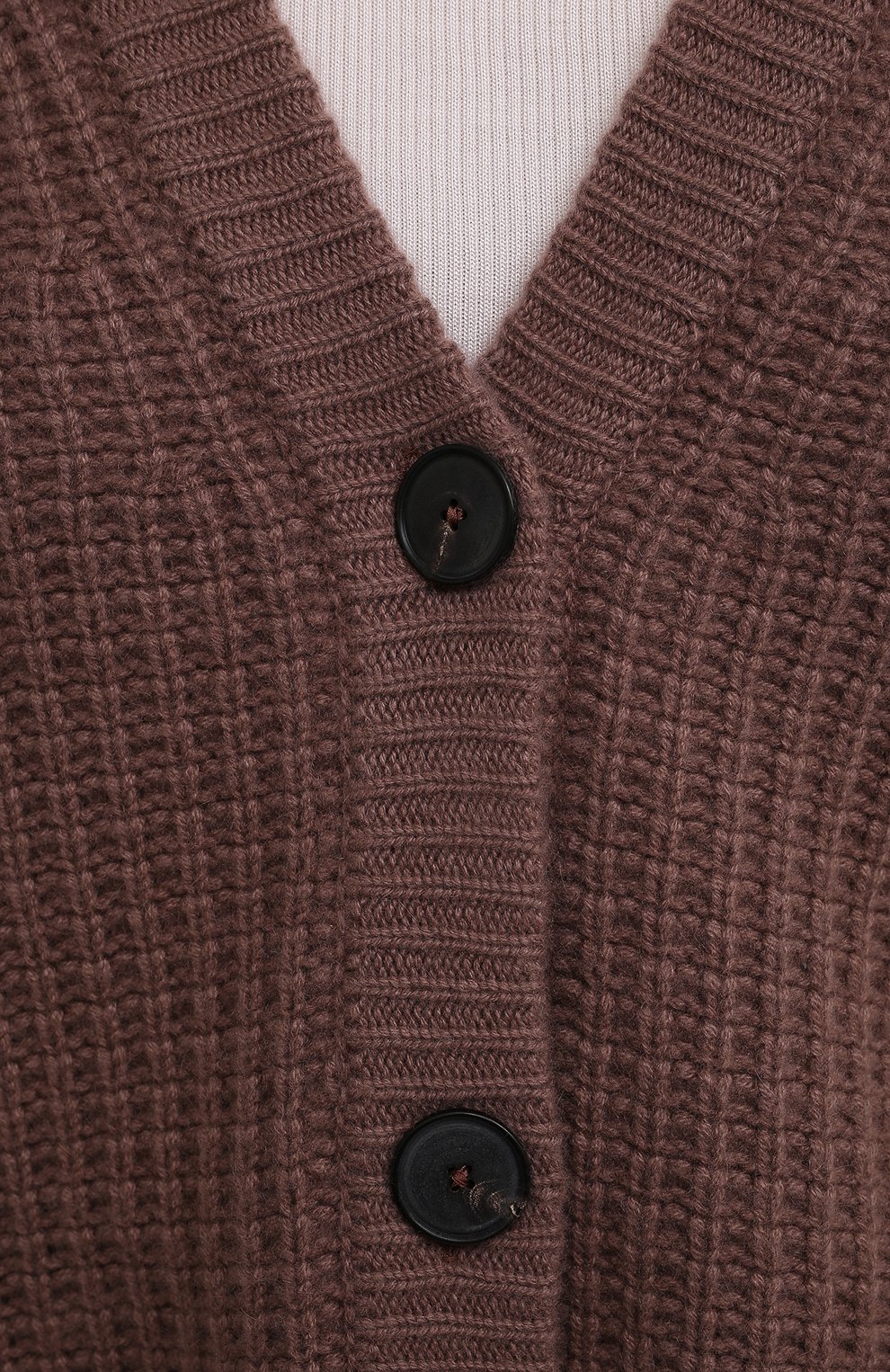 Кашемировый кардиган WINDSOR коричневого цвета по цене 78300 руб., арт. 52 DP707 10000805, фото 5 Кашемировый кардиган WINDSOR, арт. 52 DP707 10000805, фото 5