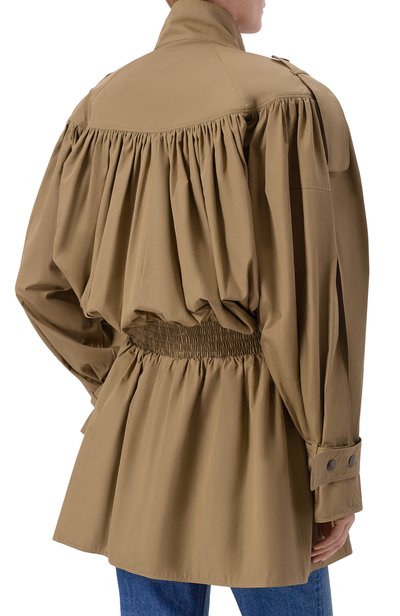 Хлопковый плащ CHLOÉ хаки цвета по цене 398500 руб., арт. CH26UMA05144, фото 4 Хлопковый плащ CHLOÉ, арт. CH26UMA05144, фото 4
