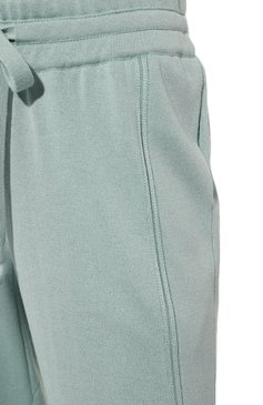 Женские брюки из шелка и кашемира FREEAGE зеленого цвета, арт. W23.PT044.6030.502 | Фото 5 (Материал внешний: Шелк; Длина (брюки, джинсы): Стандартные; Женское Кросс-КТ: Брюки-�одежда; Материал сплава: Проставлено; Силуэт Ж (брюки и джинсы): Расклешенные; Драгоценные камни: Проставлено; Стили: Кэжуэл)