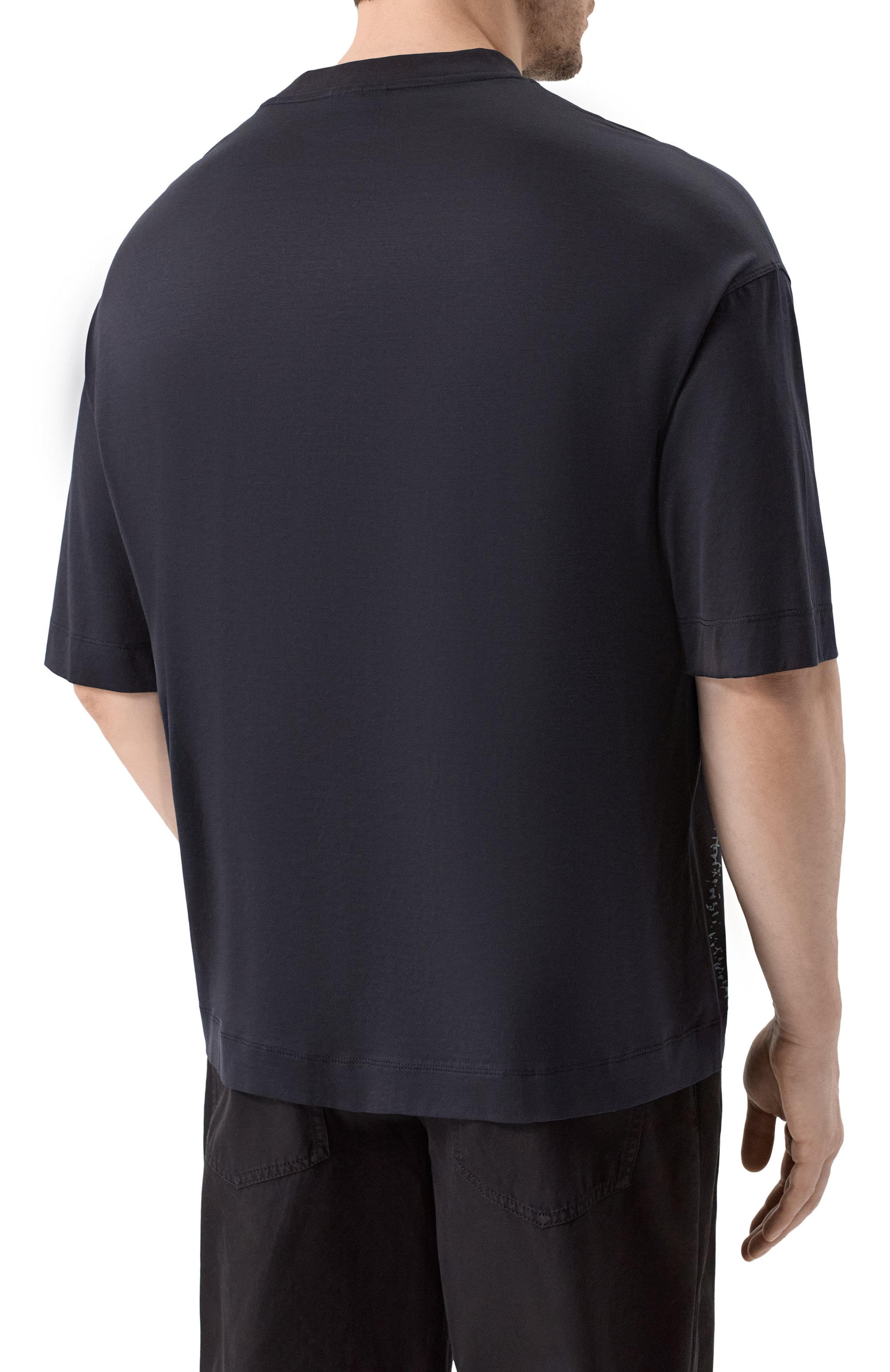 Футболка из лиоцелла и хлопка EMPORIO ARMANI темно-серого цвета по цене 18750 руб., арт. EM004909/AF10017, фото 4 Футболка из лиоцелла и хлопка EMPORIO ARMANI, арт. EM004909/AF10017, фото 4