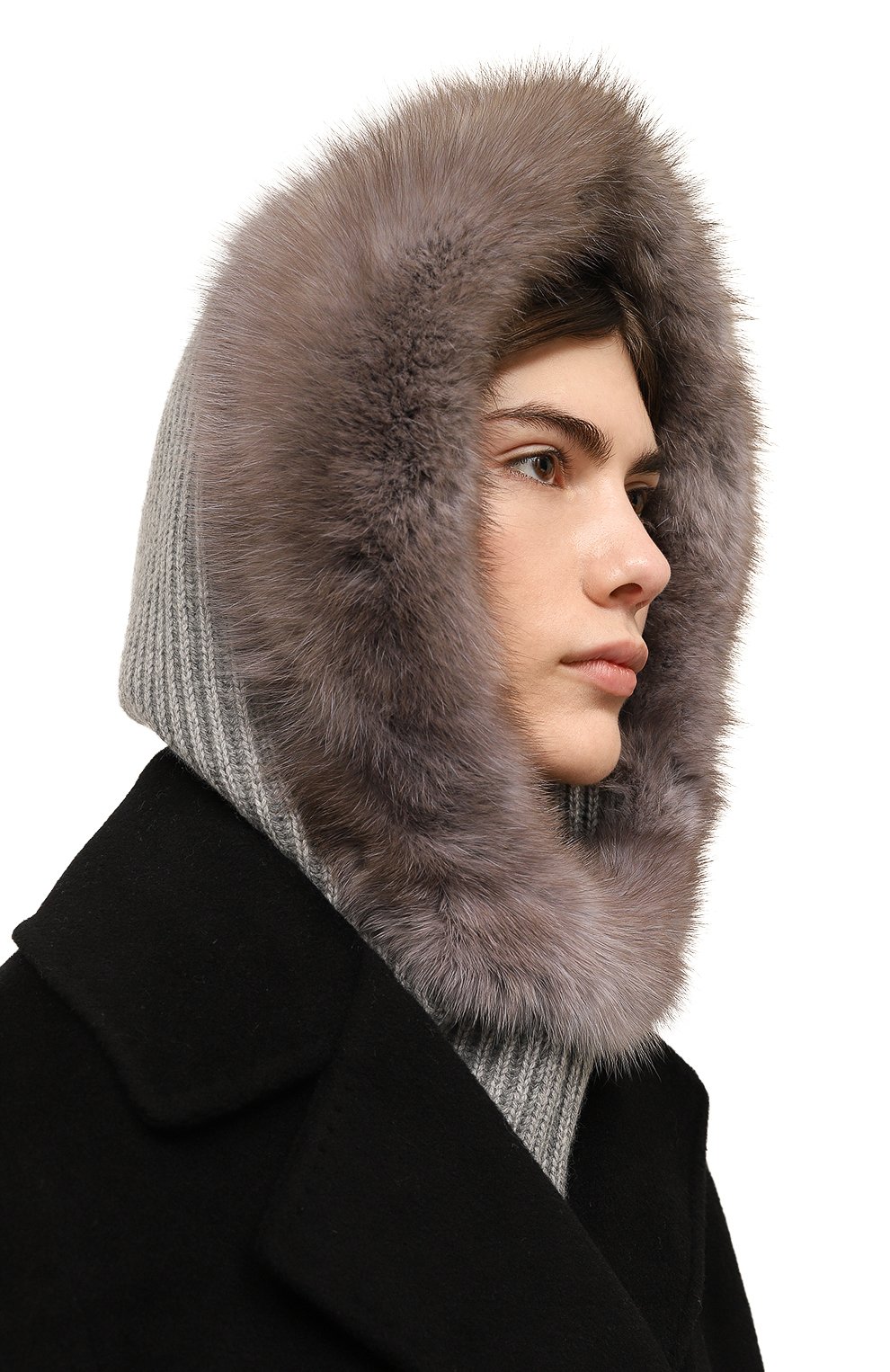 Шерстяной капор с мехом соболя VICTORIA KUSENKOVA серого цвета по цене 322080 руб., арт. 199103481540, фото 2 Шерстяной капор с мехом соболя VICTORIA KUSENKOVA, арт. 199103481540, фото 2
