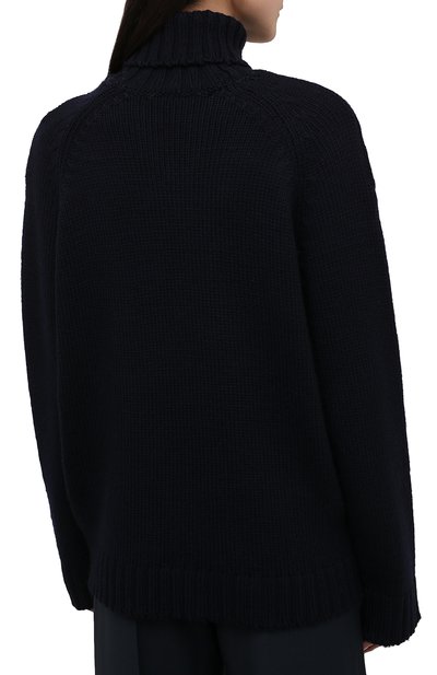 Шерстяной свитер BERNADETTE темно-синего цвета по цене 88400 руб., арт. PS22-KNIT-PULL-S0F-MER-1, фото 4 Шерстяной свитер BERNADETTE, арт. PS22-KNIT-PULL-S0F-MER-1, фото 4