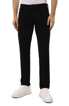 Мужские джинсы EMPORIO ARMANI черного цвета, арт. 8N1J06/1DHDZ | Фото 3 (Длина (брюки, джинсы): Стандартные; Материал сплава: Проставлено; Материал внешний: Хлопок, Деним; Драгоценные камни: Проставлено; Силуэт М (брюки): Прямые; Кросс-КТ: Деним; Стили: Повседневный)