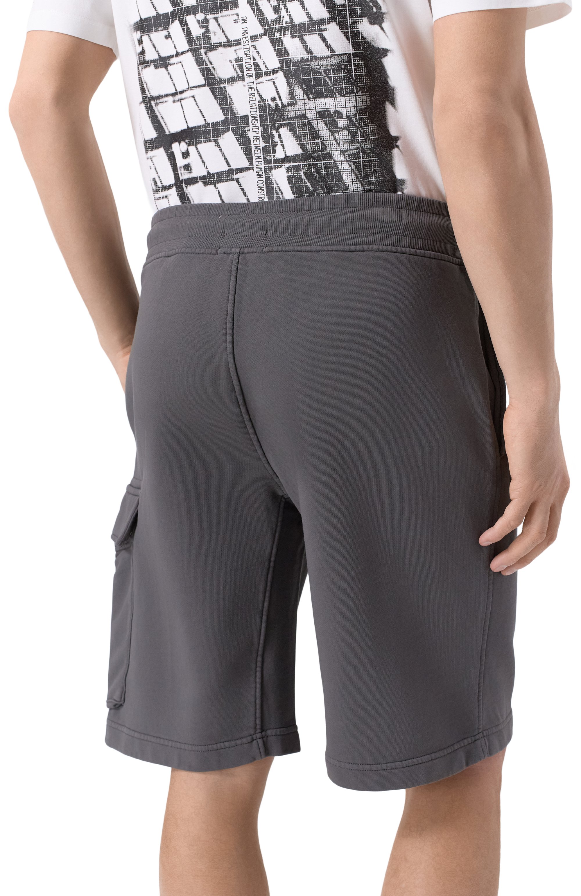 Хлопковые шорты C.P. COMPANY темно-серого цвета по цене 28550 руб., арт. 20CMSB741A/110044R, фото 4 Хлопковые шорты C.P. COMPANY, арт. 20CMSB741A/110044R, фото 4