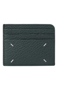 Темно-зеленый