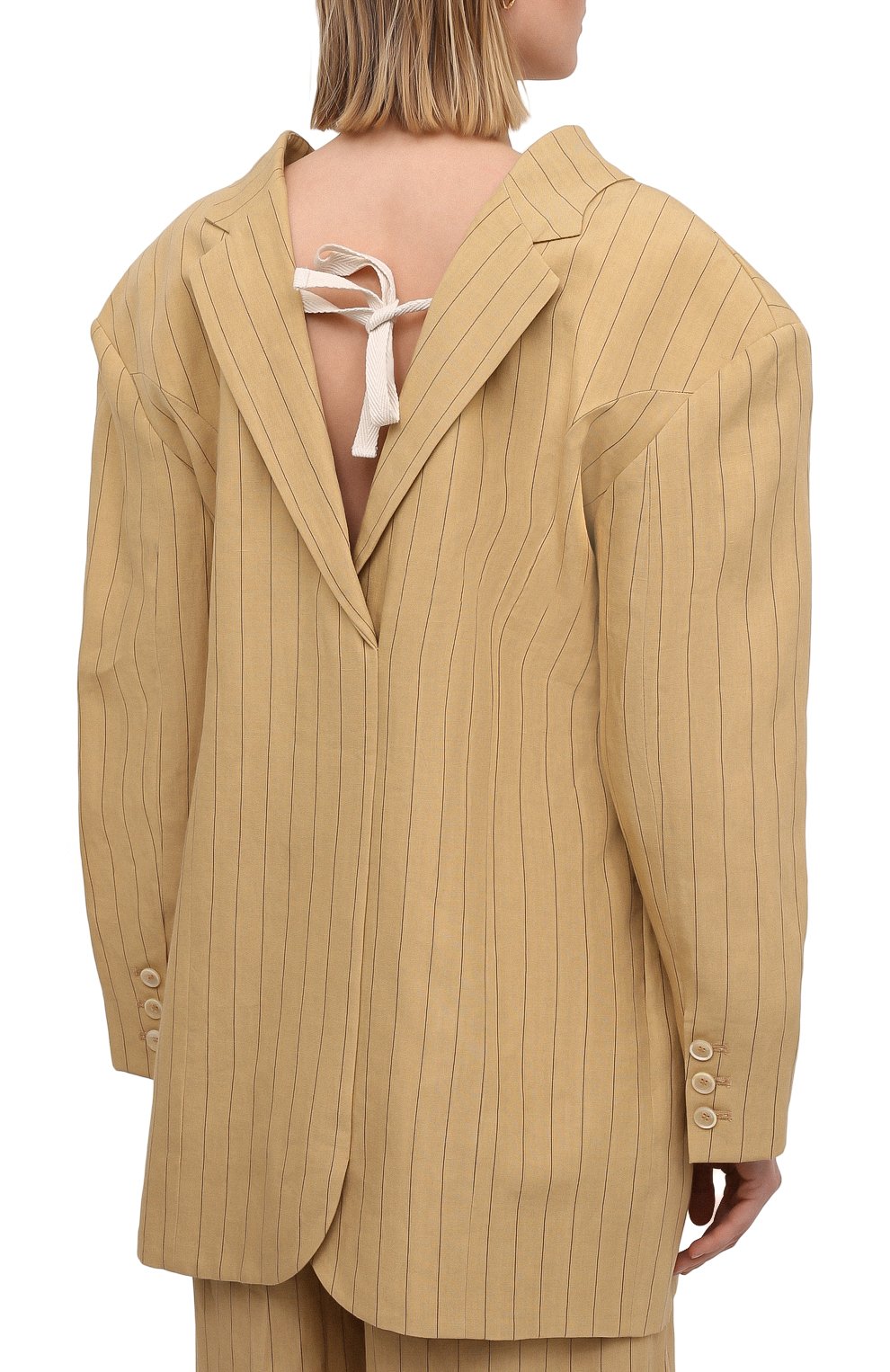 Льняной жакет JACQUEMUS бежевого цвета по цене 75050 руб., арт. 211JA08/112851, фото 4 Льняной жакет JACQUEMUS, арт. 211JA08/112851, фото 4