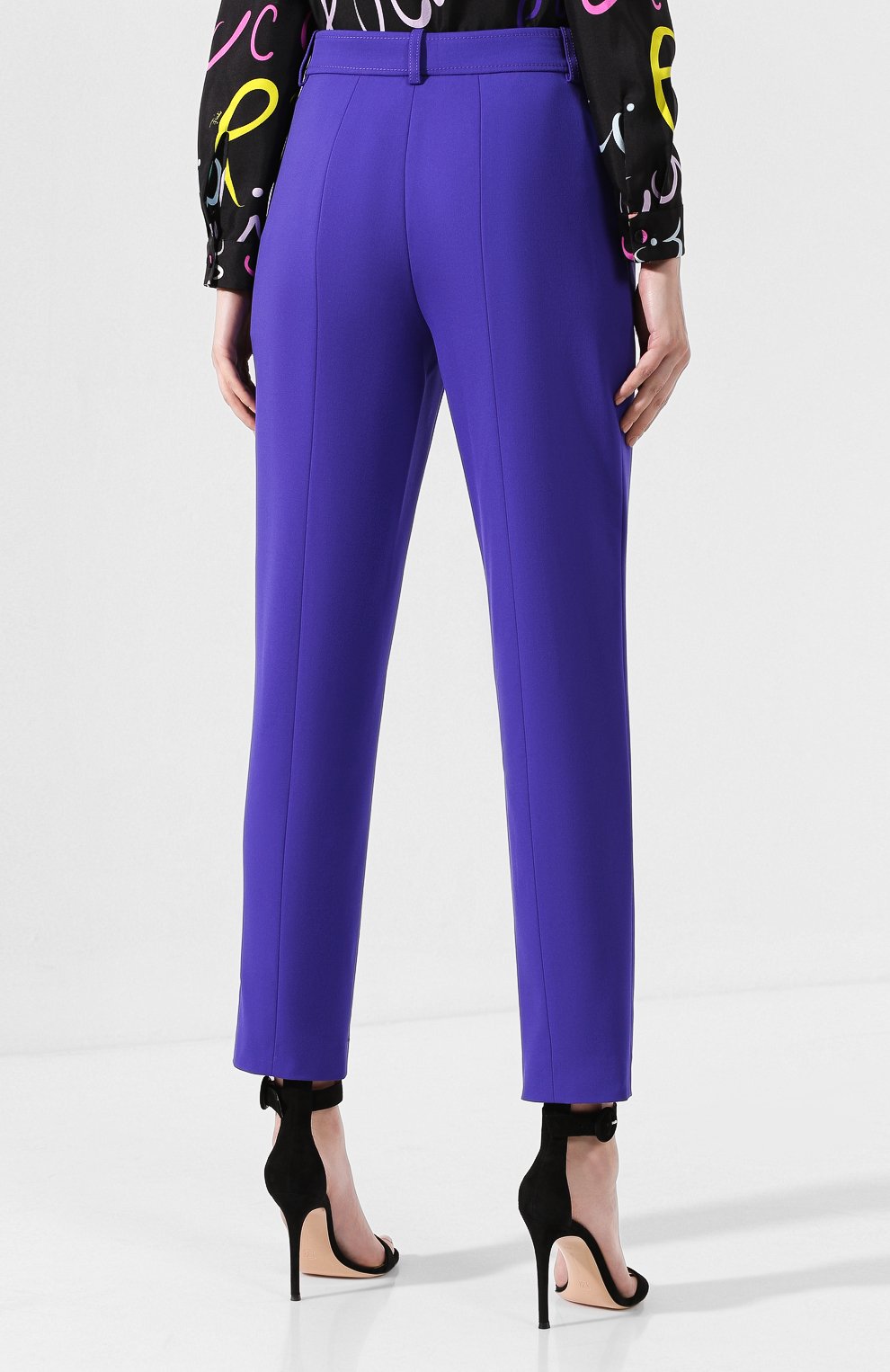 Шерстяные брюки EMILIO PUCCI фиолетового цвета по цене 64950 руб., арт. 9RRT51/9R605, фото 4 Шерстяные брюки EMILIO PUCCI, арт. 9RRT51/9R605, фото 4