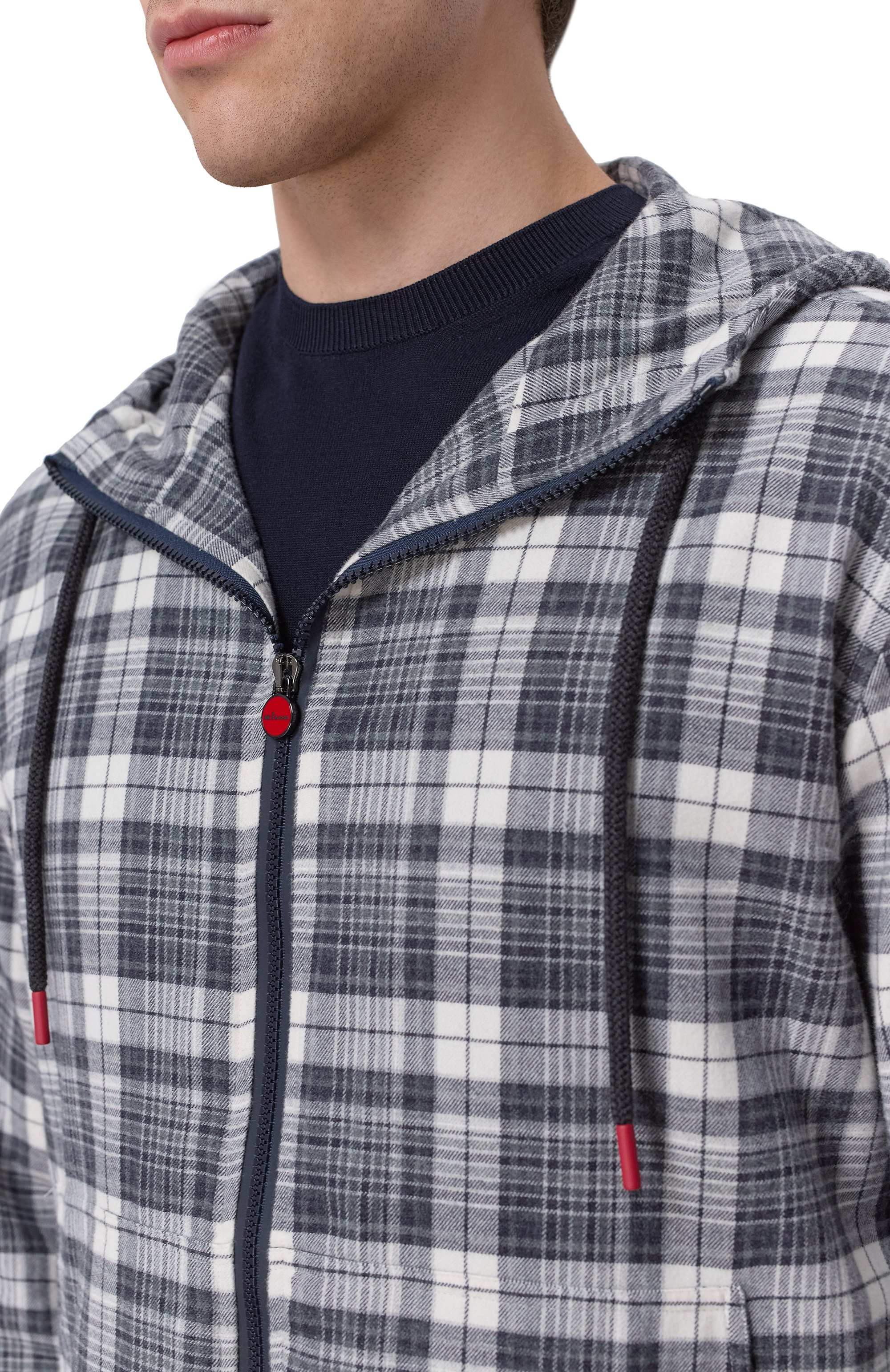 Хлопковая куртка-рубашка KITON серого цвета по цене 108500 руб., арт. UMC010H0907206, фото 5 Хлопковая куртка-рубашка KITON, арт. UMC010H0907206, фото 5