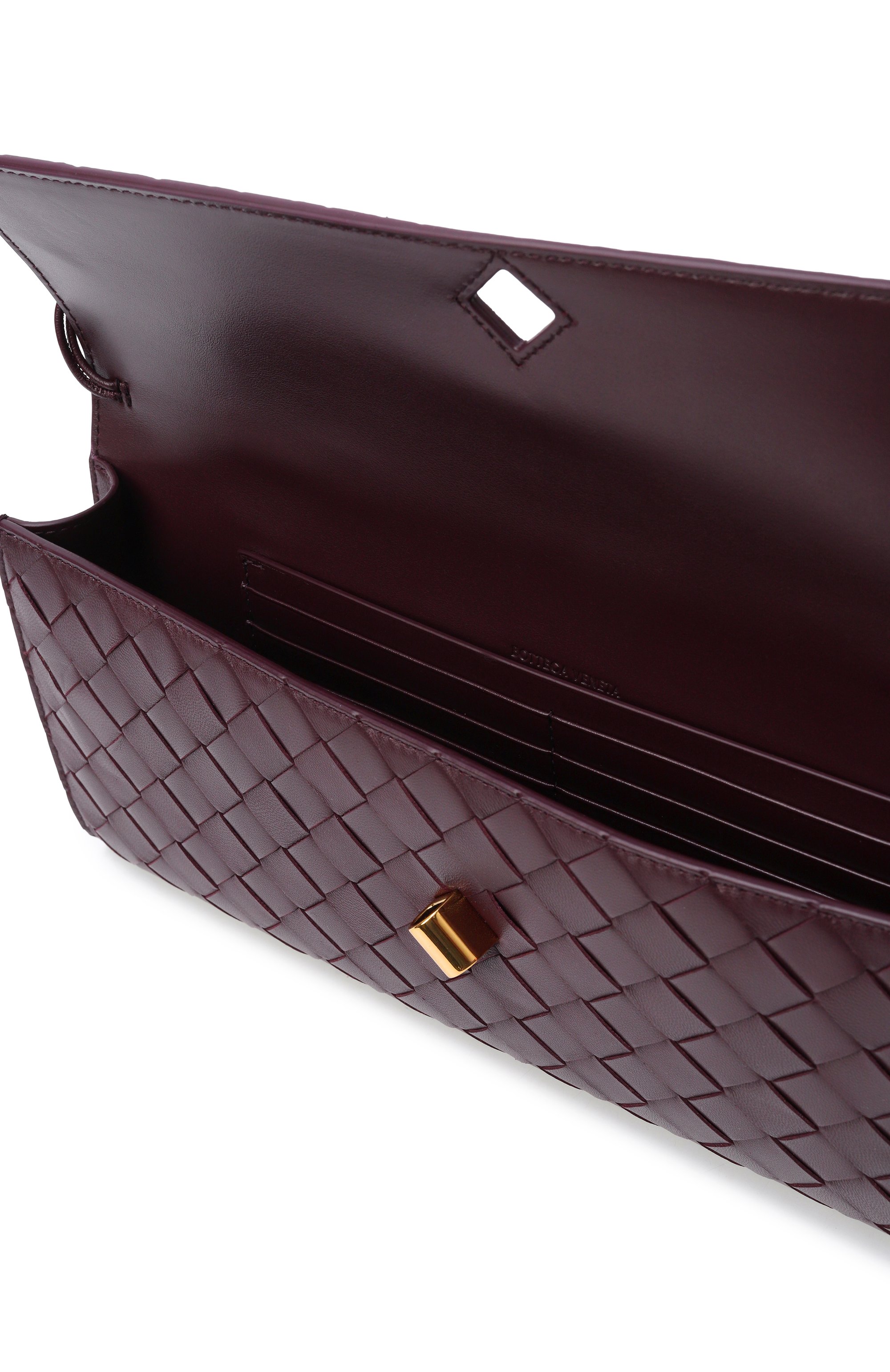 Клатч andiamo BOTTEGA VENETA темно-бордового цвета по цене 363000 руб., арт. 741511/VCPP3, фото 5 Клатч andiamo BOTTEGA VENETA, арт. 741511/VCPP3, фото 5