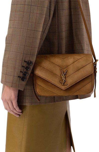 Сумка loulou toy SAINT LAURENT коричневого цвета по цене 308000 руб., арт. 873156/AAEY6, фото 2 Сумка loulou toy SAINT LAURENT, арт. 873156/AAEY6, фото 2