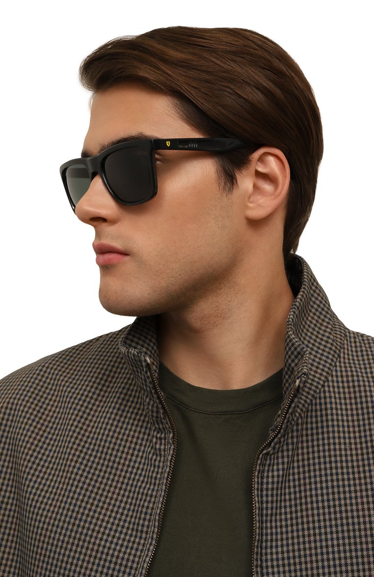 Мужские солнцезащитные очки RAY-BAN черного цвета, арт. 4413M-F68371 | Фото 2 (Региональные ограничения белый список (Axapta Mercury): Не проставлено; Кросс-КТ: С/з-мужское; Нос: Не проставлено; Тип очков: С/з; Материал: Пластик; Оптика Гендер: оптика-мужское; Очки форма: Квадратные)