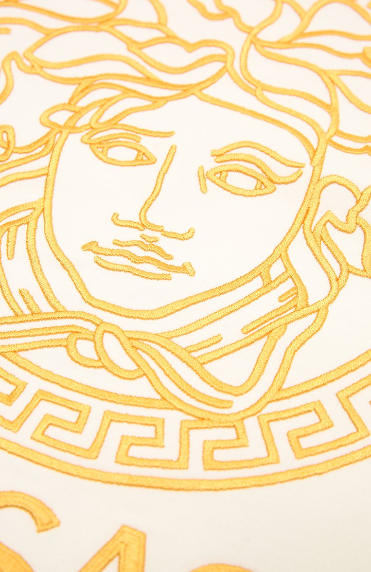 Детского хлопковое одеяло VERSACE белого цвета, арт. YE000214/YA00019 | Фото 6 (Региональные ограничения белый список (Axapta Mercury): RU; Материал: Хлопок, Текстиль; Материал сплава: Проставлено; Нос: Не проставлено)