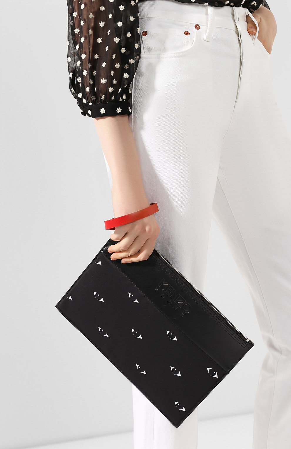 Клатч multi eye KENZO черного цвета по цене 19950 руб., арт. F955PM202B29, фото 2 Клатч multi eye KENZO, арт. F955PM202B29, фото 2