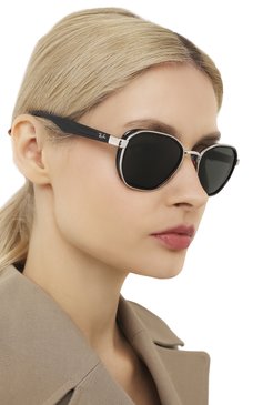 Женские солнцезащитные очки RAY-BAN черного цвета, арт. 3674M-F00771 | Фот�о 2 (Кросс-КТ: С/з-унисекс; Региональные ограничения белый список (Axapta Mercury): RU; Тип очков: С/з; Оптика Гендер: оптика-унисекс; Очки форма: Прямоугольные)