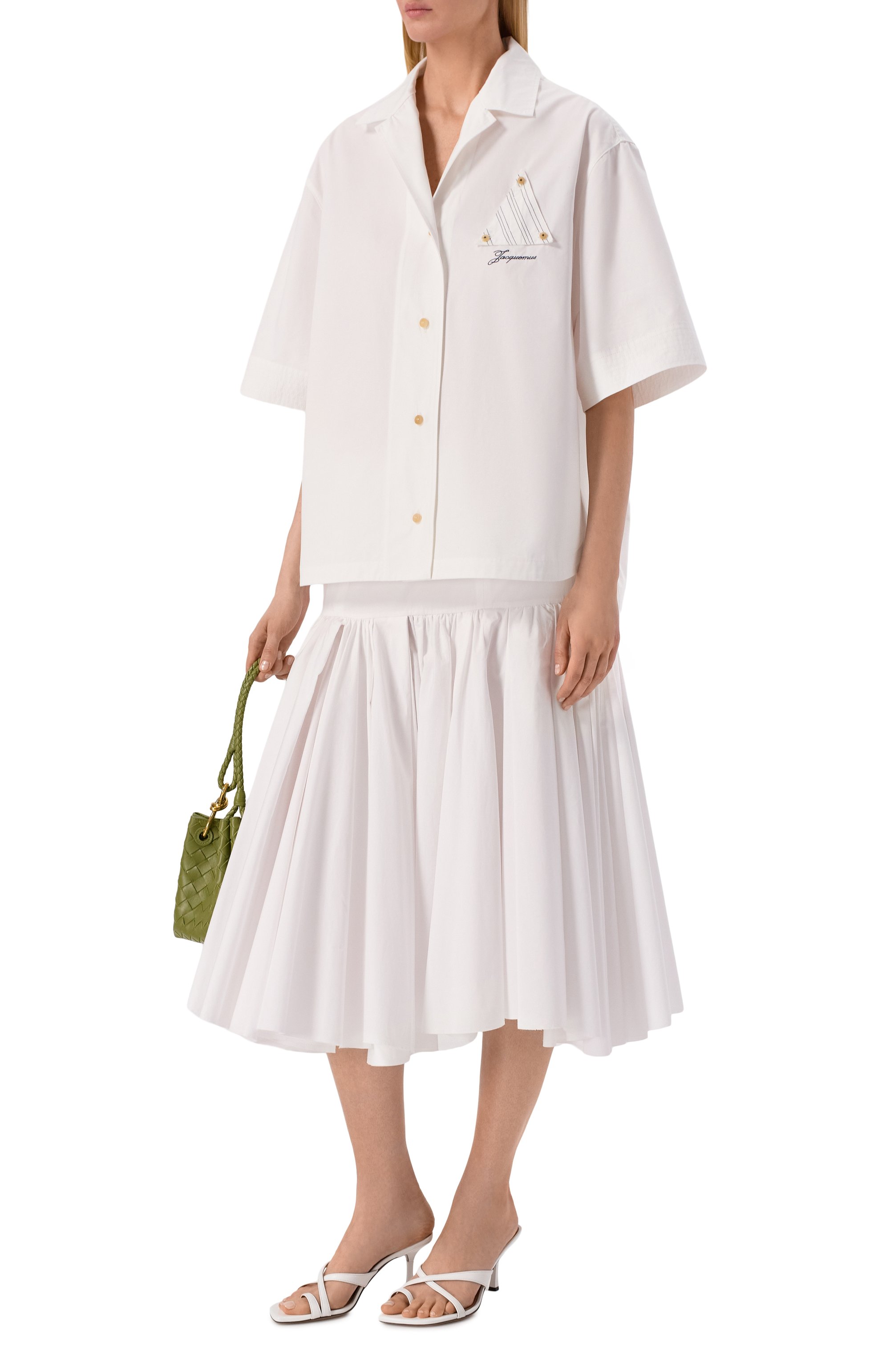 Хлопковая рубашка JACQUEMUS белого цвета по цене 65650 руб., арт. 26ESHW00567/AW00648, фото 2 Хлопковая рубашка JACQUEMUS, арт. 26ESHW00567/AW00648, фото 2
