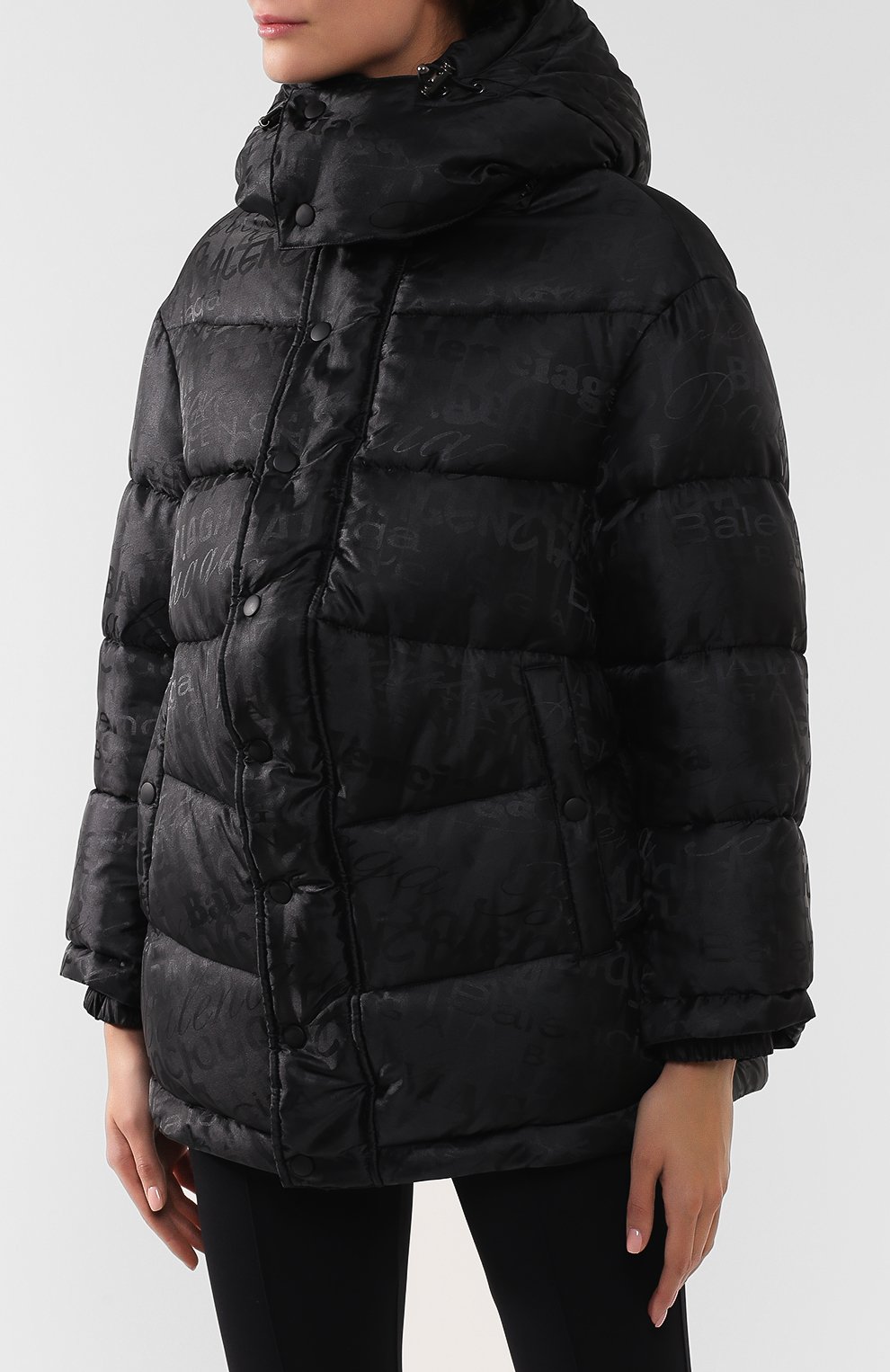 Пуховик BALENCIAGA черного цвета по цене 151000 руб., арт. 555346/TF006, фото 3 Пуховик BALENCIAGA, арт. 555346/TF006, фото 3