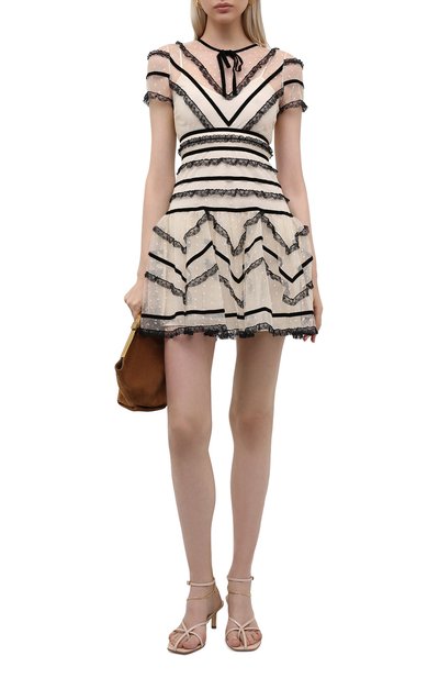 Платье REDVALENTINO черно-белого цвета по цене 69950 руб., арт. WR3VA19B/631, фото 2 Платье REDVALENTINO, арт. WR3VA19B/631, фото 2