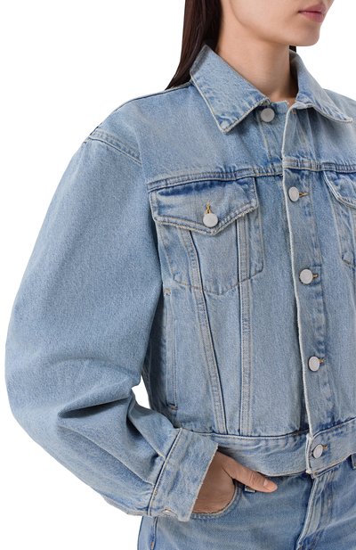 Джинсовая куртка simon HAIKURE голубого цвета по цене 57150 руб., арт. HEW09121DF106L0910/SIM0N CELESTIAL, фото 5 Джинсовая куртка simon HAIKURE, арт. HEW09121DF106L0910/SIM0N CELESTIAL, фото 5