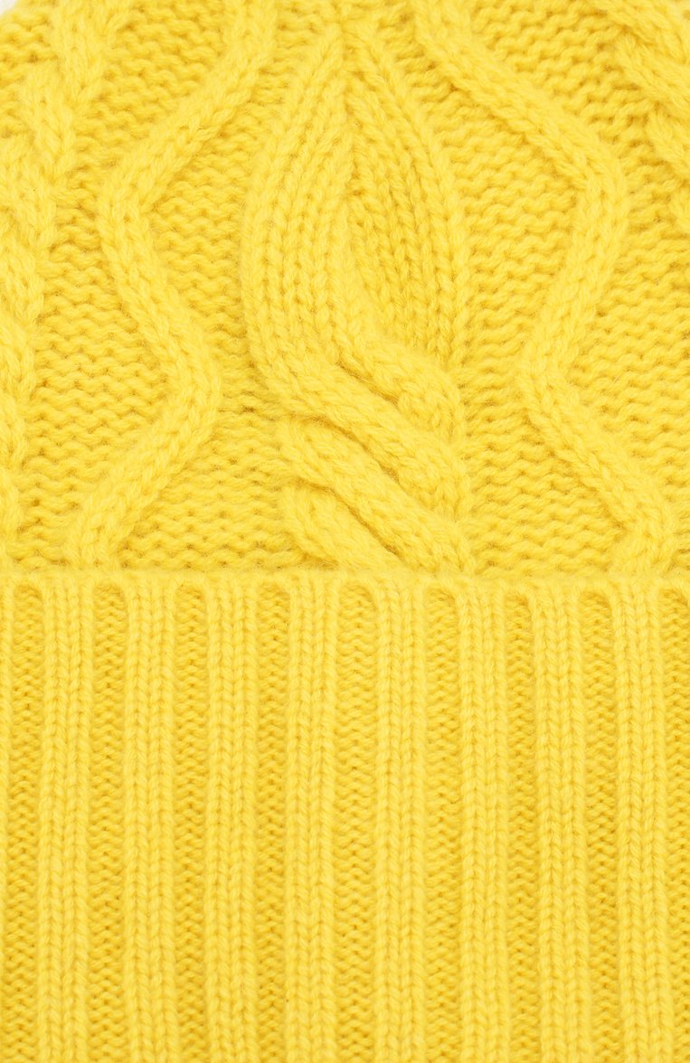 Женская кашемировая шапка FTC желтого цвета, арт. 770-0020 | Фото 3 (Материал: Текстиль, Кашемир, Шерсть; Материал сплава: Проставлено; Нос: Не проставлено)