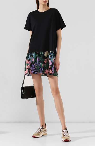 Хлопковое платье REDVALENTINO разноцветного цвета по цене 36050 руб., арт. SR3MJ03H/4R0, фото 2 Хлопковое платье REDVALENTINO, арт. SR3MJ03H/4R0, фото 2