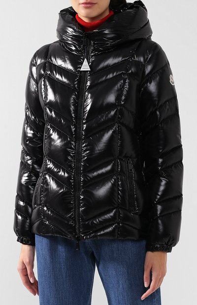 Стеганый пуховик с капюшоном MONCLER черного цвета по цене 76400 руб., арт. D2-093-46378-05-68950, фото 3 Стеганый пуховик с капюшоном MONCLER, арт. D2-093-46378-05-68950, фото 3