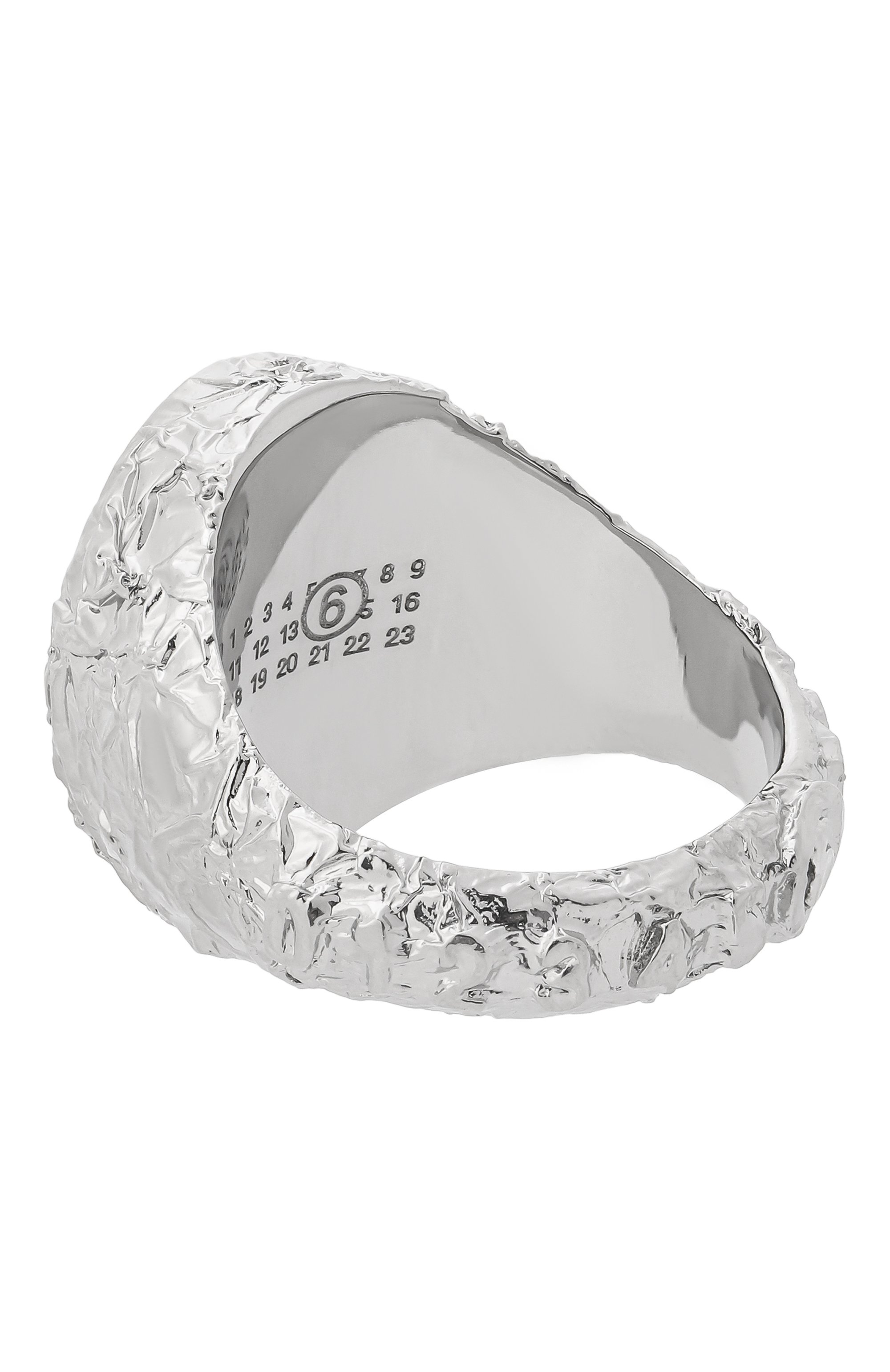 Кольцо MM6 серебряного цвета по цене 36050 руб., арт. SM7UQ0061/P6622, фото 3 Кольцо MM6, арт. SM7UQ0061/P6622, фото 3