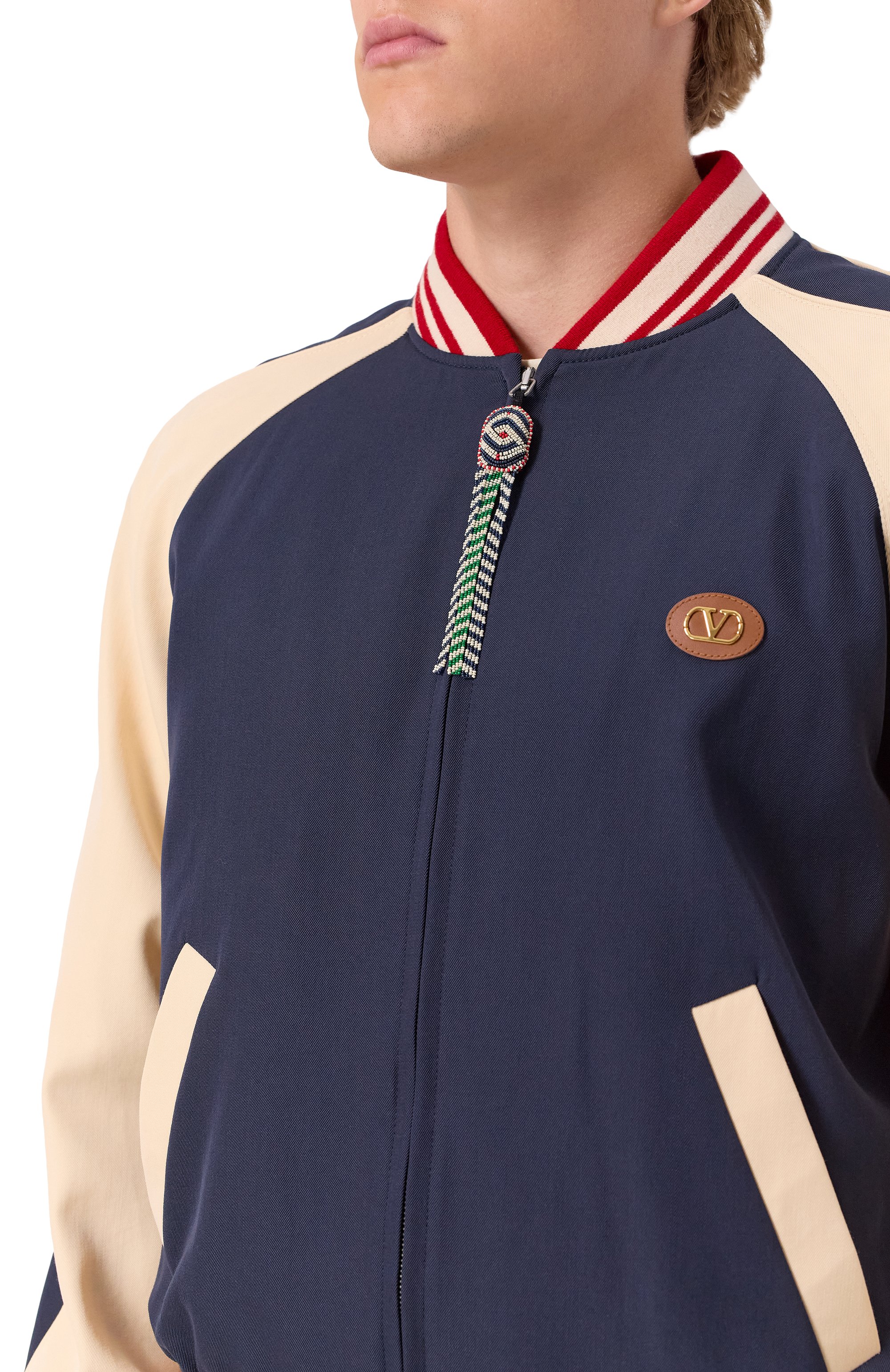 Бомбер из шерсти и хлопка VALENTINO разноцветного цвета по цене 456000 руб., арт. 7V3CIP63/AWS, фото 5 Бомбер из шерсти и хлопка VALENTINO, арт. 7V3CIP63/AWS, фото 5