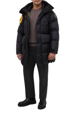 Мужская пуховик PARAJUMPERS темно-синего цвета, арт. PP02/B0LD PARKA | Фото 2 (Кросс-КТ: Куртка, Пуховик; Мужское Кросс-КТ: пуховик-короткий, Пуховик-верхняя одежда, Верхняя одежда; Рукава: Длинные; Длина (верхняя одежда): До середины бедра; Материал внешний: Синтетический материал; Стили: Гранж; Материал сплава: Проставлено; Материал подклада: Синтетический материал; Драгоценные камни: Проста�влено; Материал утеплителя: Пух и перо)