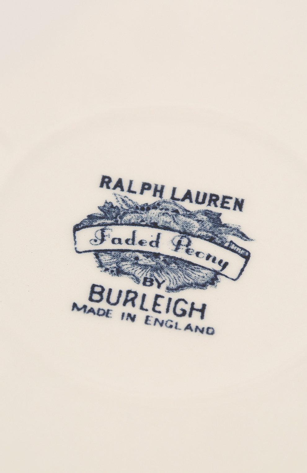 Чайная чашка с блюдцем faded peony RALPH LAUREN синего цвета по цене 7540 руб., арт. 680753280, фото 7 Чайная чашка с блюдцем faded peony RALPH LAUREN, арт. 680753280, фото 7