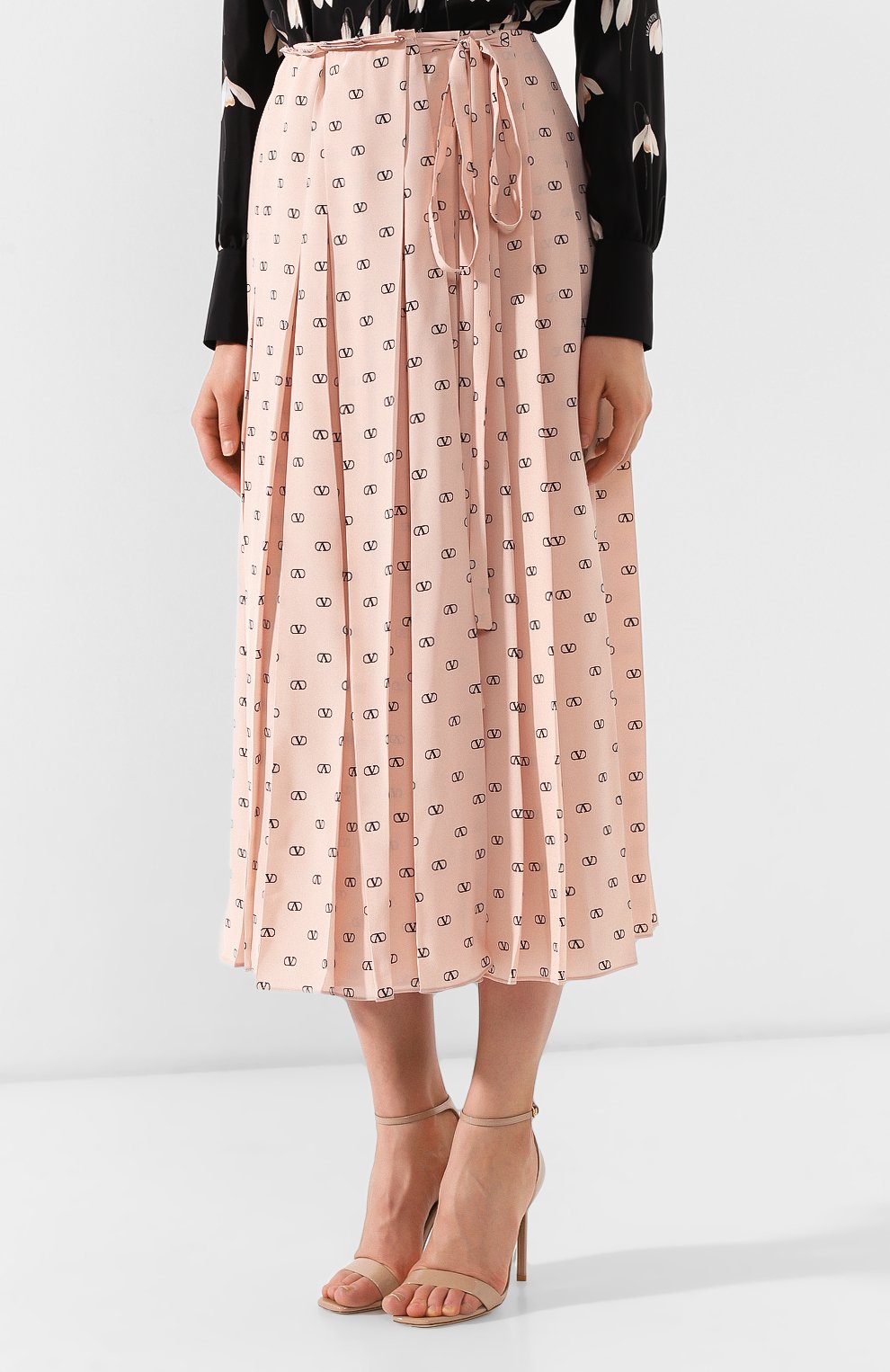 Шелковая юбка VALENTINO розового цвета по цене 299500 руб., арт. SB3RA4W04NJ, фото 3 Шелковая юбка VALENTINO, арт. SB3RA4W04NJ, фото 3