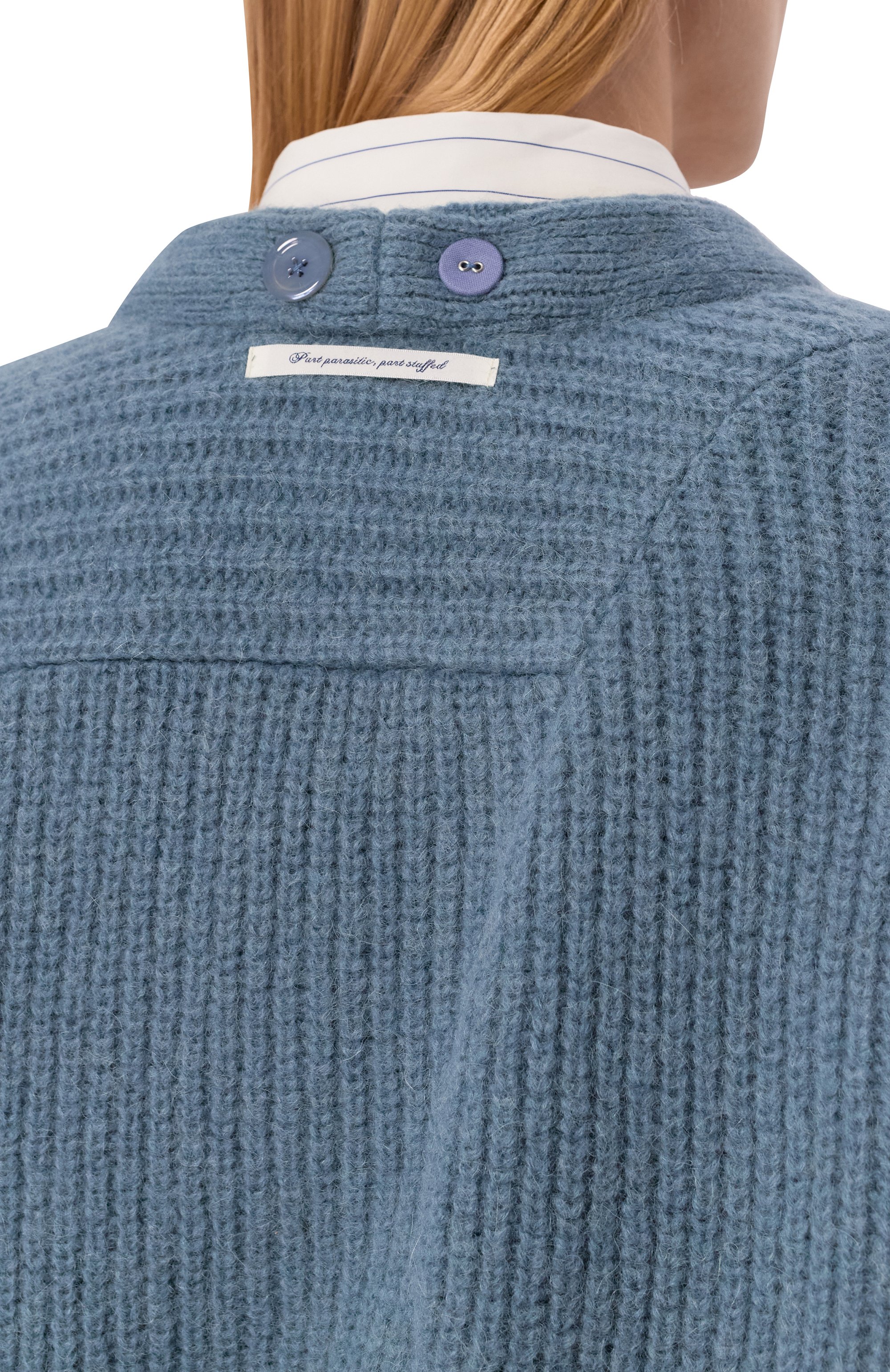 Утепленный кардиган UNDERCOVER голубого цвета по цене 244000 руб., арт. UC2E1902, фото 5 Утепленный кардиган UNDERCOVER, арт. UC2E1902, фото 5