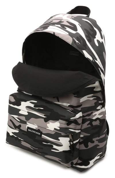 Текстильный рюкзак explorer BALENCIAGA серого цвета по цене 95950 руб., арт. 503221/2BKLX, фото 4 Текстильный рюкзак explorer BALENCIAGA, арт. 503221/2BKLX, фото 4