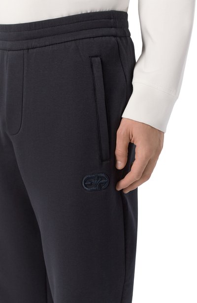 Хлопковые джоггеры EMPORIO ARMANI темно-синего цвета по цене 28650 руб., арт. EM004539/AF10013, фото 5 Хлопковые джоггеры EMPORIO ARMANI, арт. EM004539/AF10013, фото 5