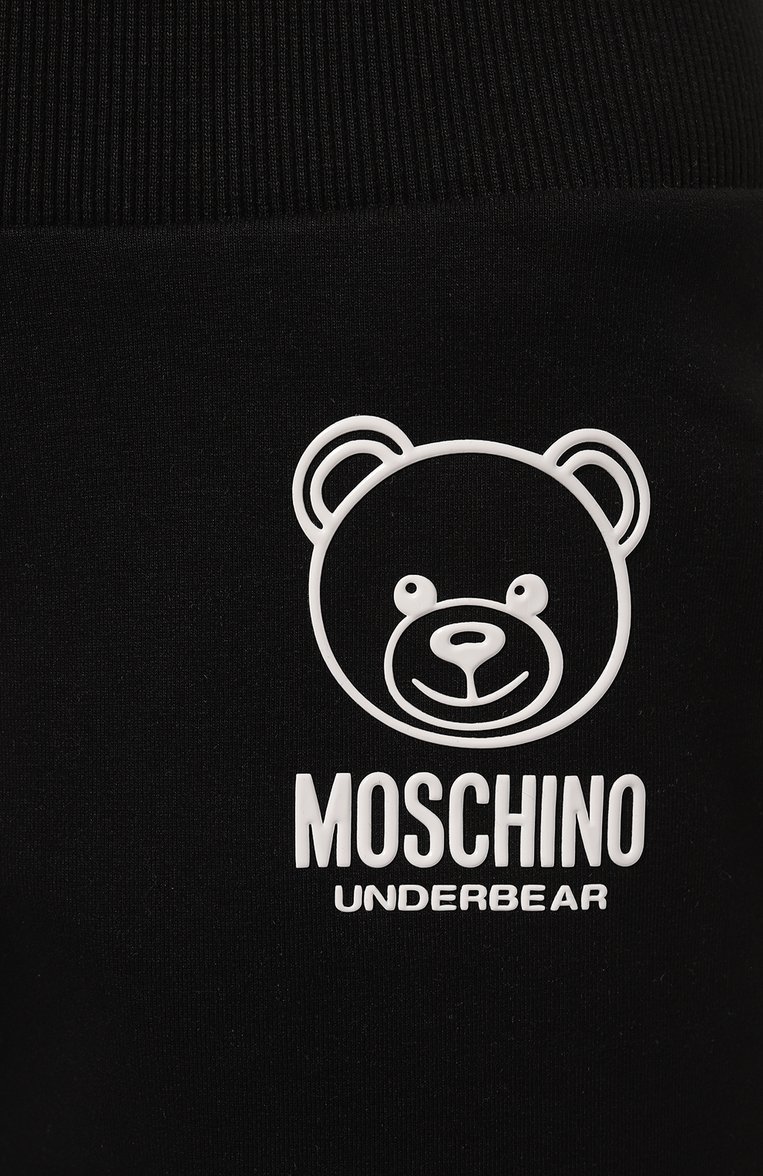 Женские хлопковые джоггеры MOSCHINO черного цвета, арт. A6814/4422 | Фото 5 (Материал внешний: Хлопок; Стили: Кэжуэл, Спорт-шик; Нос: Не проставлено; Женское Кросс-КТ: Брюки-одежда, Джоггеры - брюки; Силуэт Ж (брюки и джинсы): Джоггеры)