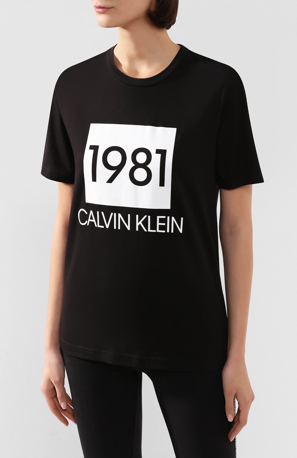 Хлопковая футболка CALVIN KLEIN черного цвета по цене 4600 руб., арт. QS6343E, фото 3 Хлопковая футболка CALVIN KLEIN, арт. QS6343E, фото 3