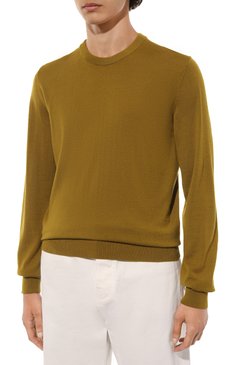 Мужской шерстяной джемпер DOLCE & GABBANA хаки цвета, арт. GXX02T/JCVZS | Фото 3 (Драгоценные камни: Проставлено; Длина (для топов): Стандартные; Материал внешний: Шерсть; Рукава: Длинные; Материал сплава: Проставлено; Принт: Без принта; Стили: Кэжуэл; Вырез: Круглый; Мужское Кросс-КТ: Джемперы)
