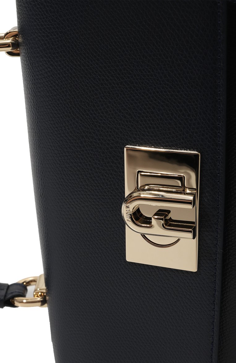 Женская сумка furla 1927 FURLA темно-синего цвета, арт. BAKPACO/ARE000 | Фото 3 (Ремень/цепочка: На ремешке; Материал: Натуральная кожа; Размер: small; Сумки-технические: Сумки top-handle)