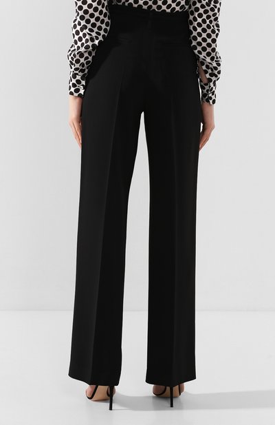 Брюки со стрелками REDVALENTINO черного цвета по цене 72650 руб., арт. TR3RBC25/2EU, фото 4 Брюки со стрелками REDVALENTINO, арт. TR3RBC25/2EU, фото 4