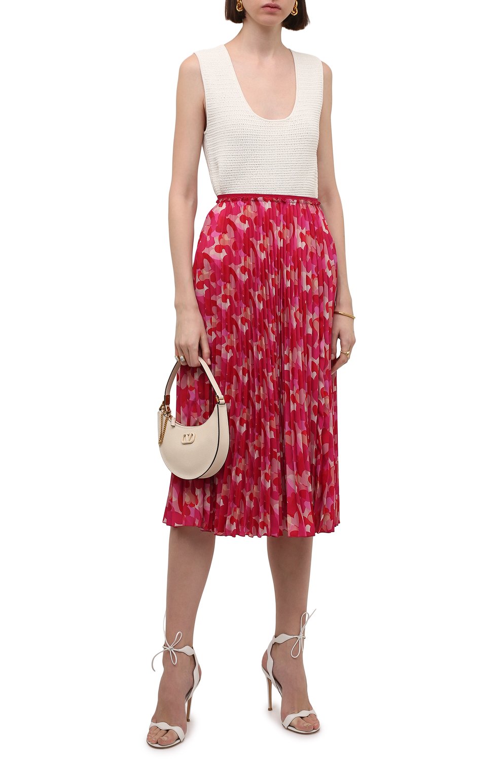 Плиссированная юбка REDVALENTINO розового цвета по цене 73900 руб., арт. XR3RAH29/6AE, фото 2 Плиссированная юбка REDVALENTINO, арт. XR3RAH29/6AE, фото 2