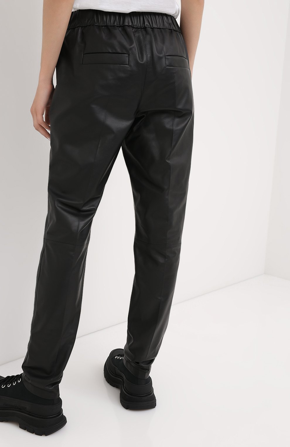 Кожаные брюки WINDSOR черного цвета по цене 105500 руб., арт. 52 DL401 10008344, фото 4 Кожаные брюки WINDSOR, арт. 52 DL401 10008344, фото 4