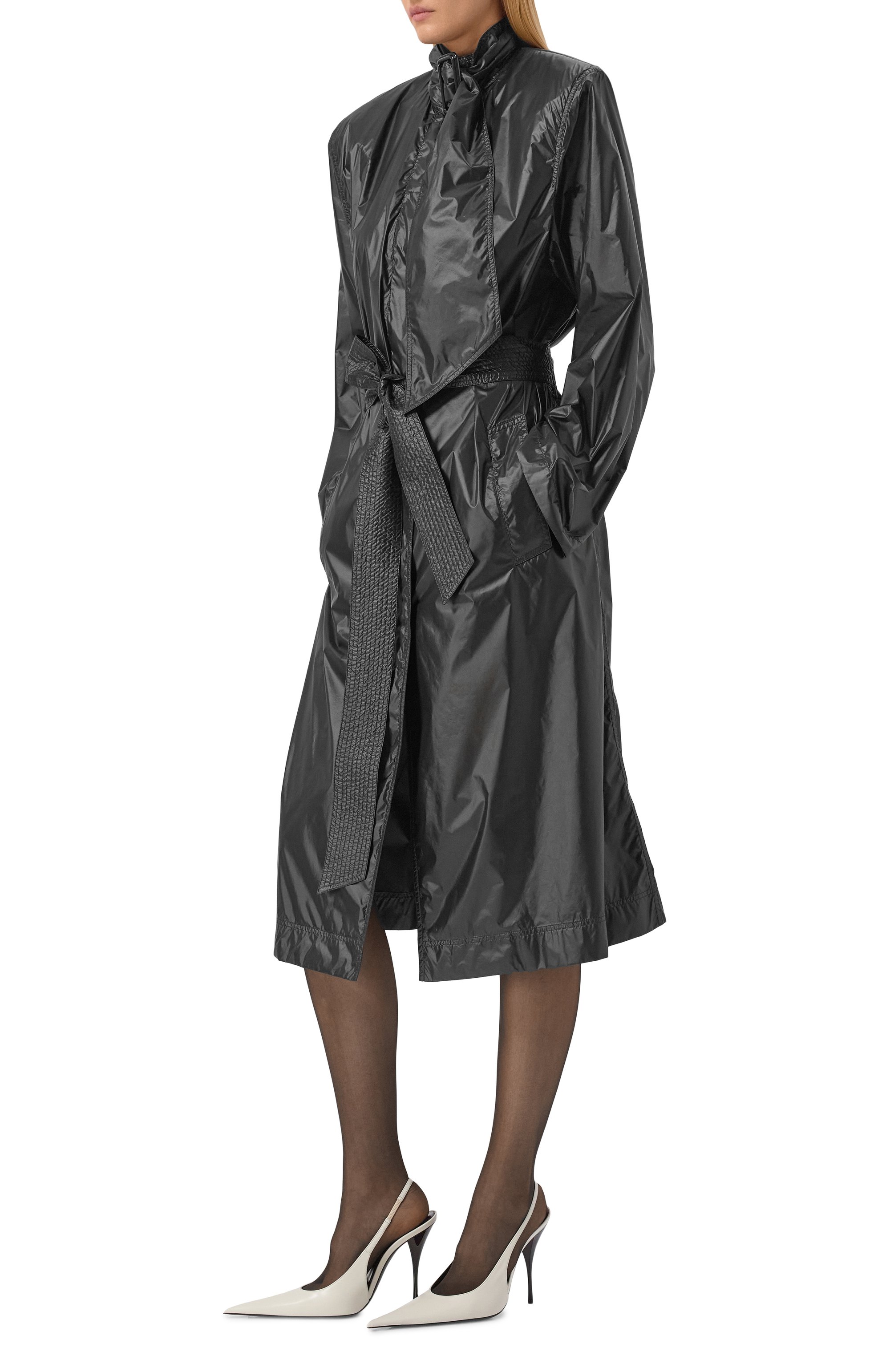 Кожаные туфли p.a.r.i.s. 110 SAINT LAURENT молочного цвета по цене 299500 руб., арт. 867181/AAF29, фото 3 Кожаные туфли p.a.r.i.s. 110 SAINT LAURENT, арт. 867181/AAF29, фото 3