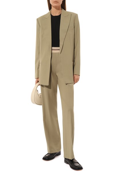 Брюки HELMUT LANG бежевого цвета по цене 51200 руб., арт. M05HW207, фото 2 Брюки HELMUT LANG, арт. M05HW207, фото 2