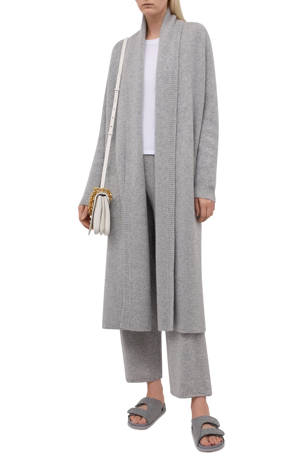 Кашемировый кардиган LE KASHA светло-серого цвета по цене 168000 руб., арт. ITALY00, фото 2 Кашемировый кардиган LE KASHA, арт. ITALY00, фото 2