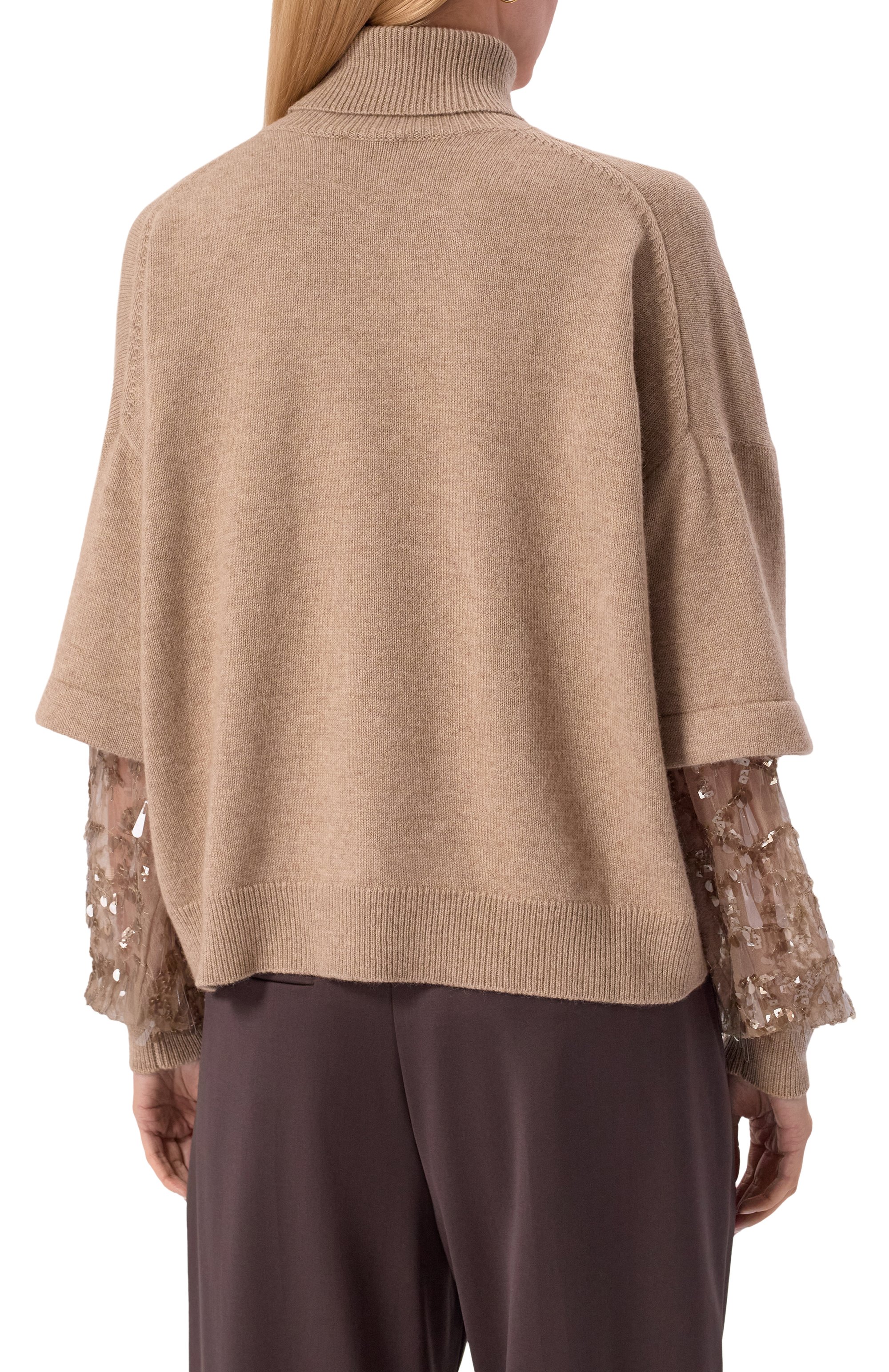 Кашемировый свитер BRUNELLO CUCINELLI бежевого цвета по цене 526500 руб., арт. M12730003, фото 4 Кашемировый свитер BRUNELLO CUCINELLI, арт. M12730003, фото 4