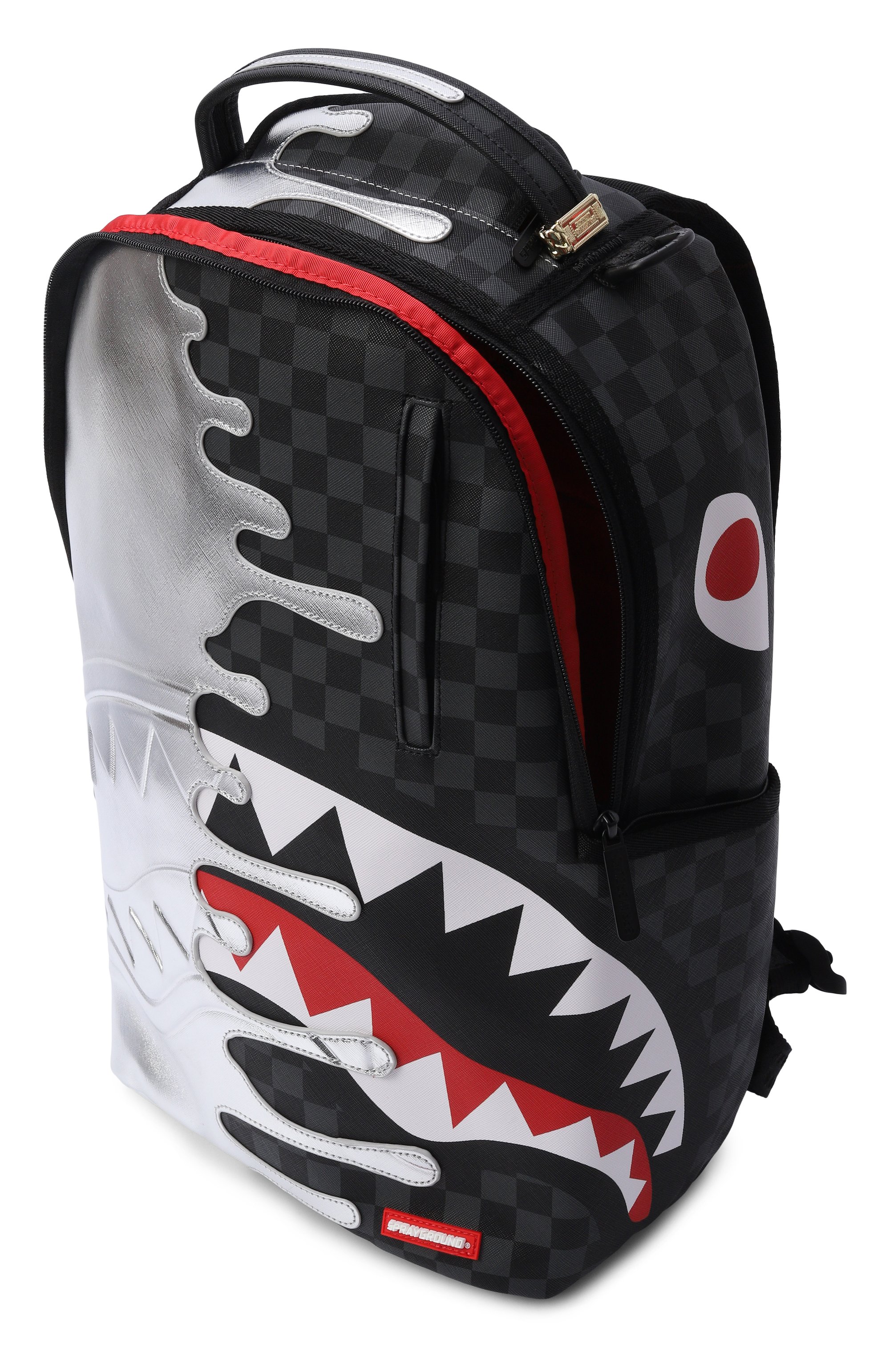 Рюкзак silver side drip black check SPRAYGROUND серебряного цвета по цене 23600 руб., арт. 910B8940NSZ/SILVER SIDE DRIP BLACK CHECK DLXSV BAC, фото 3 Рюкзак silver side drip black check SPRAYGROUND, арт. 910B8940NSZ/SILVER SIDE DRIP BLACK CHECK DLXSV BAC, фото 3