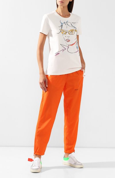 Хлопковая футболка OFF-WHITE белого цвета по цене 31750 руб., арт. 0WAA049E19B070620110, фото 2 Хлопковая футболка OFF-WHITE, арт. 0WAA049E19B070620110, фото 2