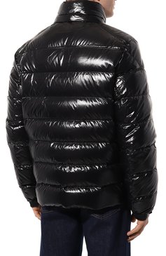 Мужская пуховик saulx MONCLER черного цвета, арт. 1A000.07/5963V | Фото 6 (Мужское Кросс-КТ: пуховик-короткий; Рукава: Длинные; Материал внешний: Синтетический материал; Материал сплава: Проставлено; Драгоценные камни: Проставлено; Длина (верхняя одежда): Короткие; Материал утеплителя: Пух и перо; Стили: Кэжуэл)