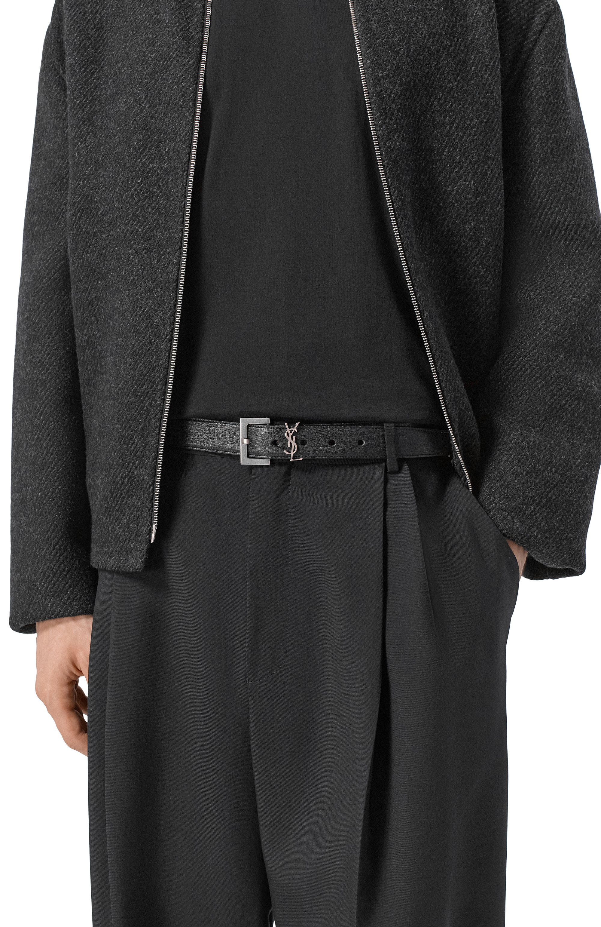 Кожаный ремень SAINT LAURENT черного цвета по цене 75400 руб., арт. 634440/BRM0E, фото 2 Кожаный ремень SAINT LAURENT, арт. 634440/BRM0E, фото 2
